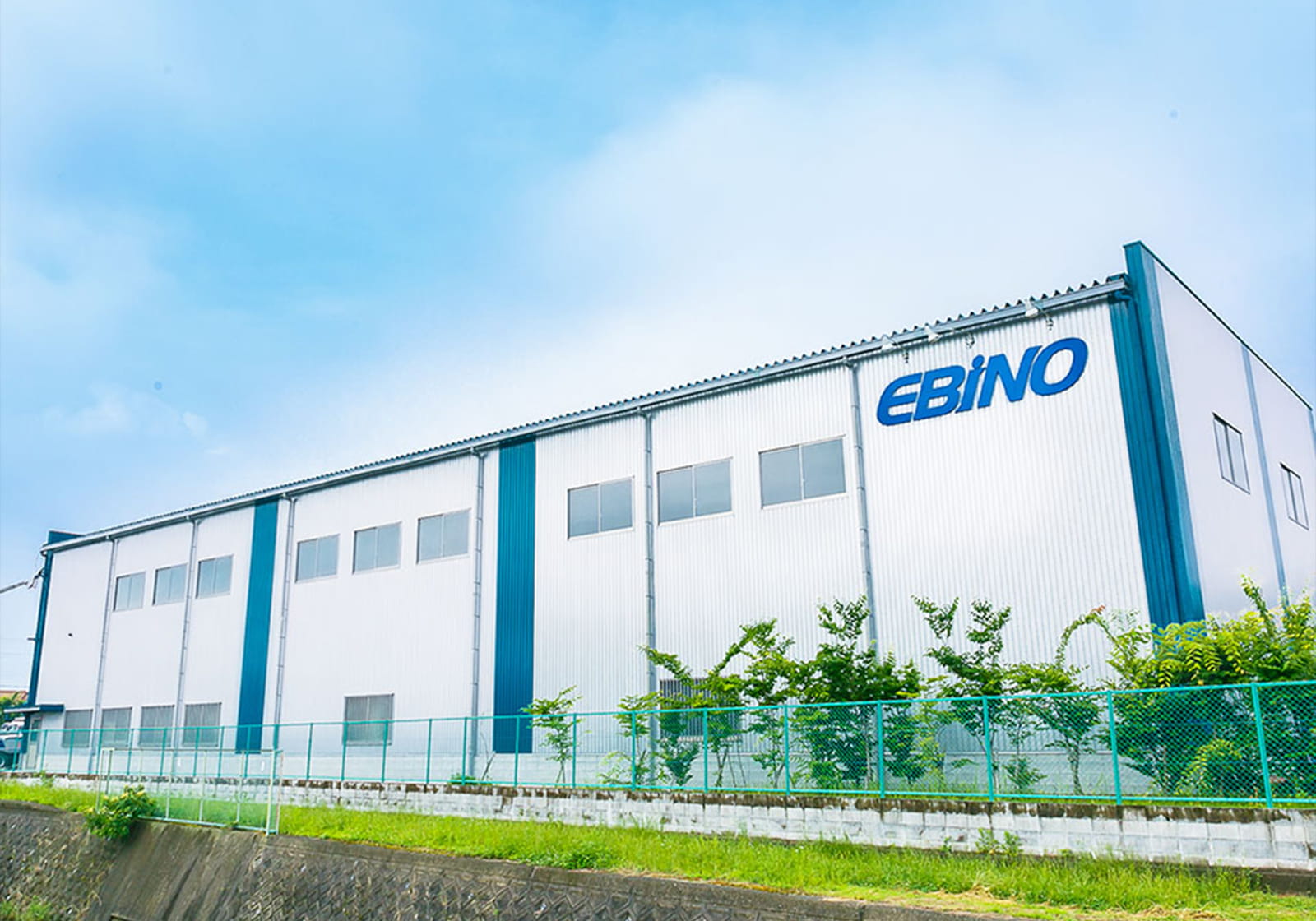 代表取締役 𠮷留 隆一